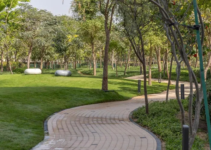 Stay By Latinem Luxury 2Br Holiday Home Cv A2509 Near Burj Khalifa